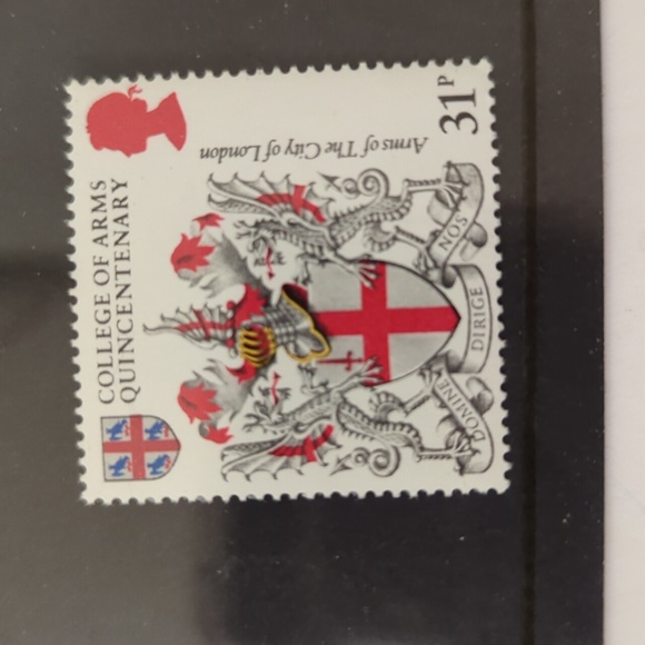 Heraldry Royal Mail Mint Stamps - Picture 6 of 11
